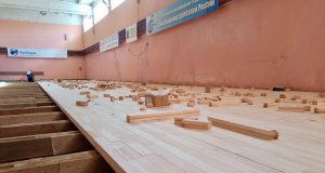 В спортзале «Авангард» заменят не только пол, но и улучшат освещение