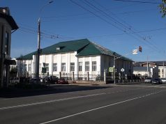 Работу поликлиник в Рыбинске продлят до 22 часов