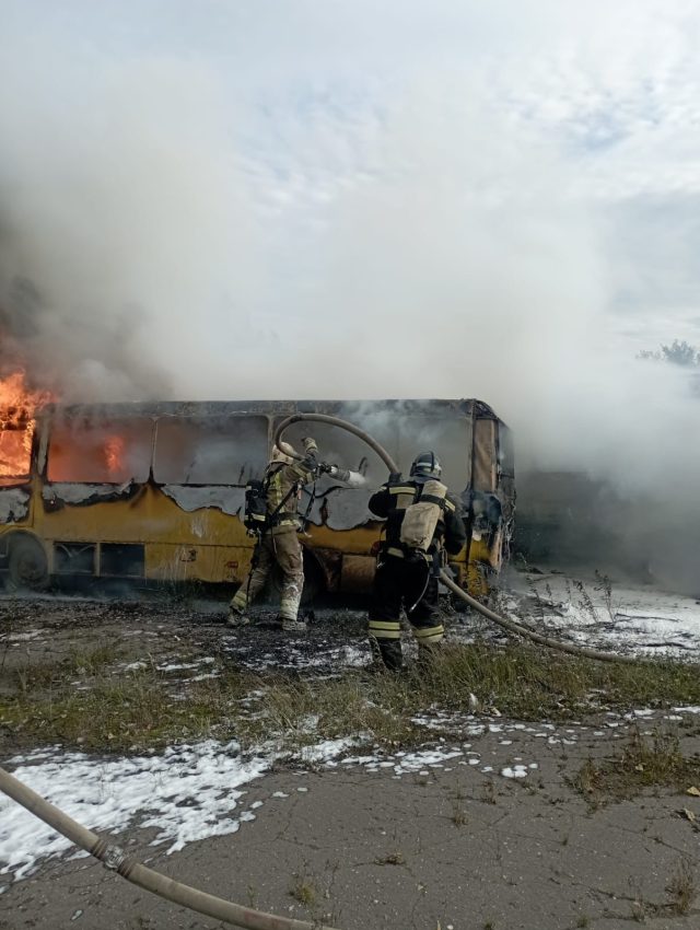 В Рыбинске сгорели два автобуса
