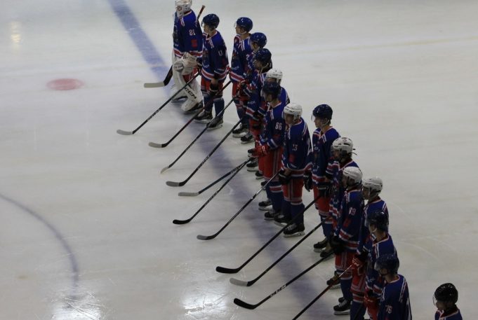 У нашей хоккейной команды «Полет» появится команда поддержки