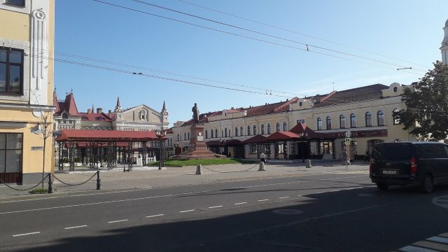 Декорации с Красной площади займут место в городских парках