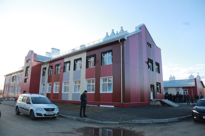 Школа в Погорелке будет готова к 1 декабря
