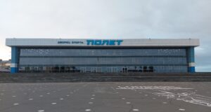В Рыбинске на территории парковки у ДС «Полета» появились ворота