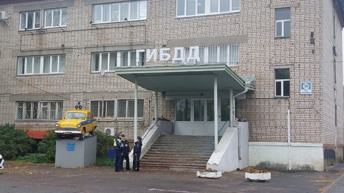 На Окружной дороге в Рыбинске в ДТП пострадал велосипедист