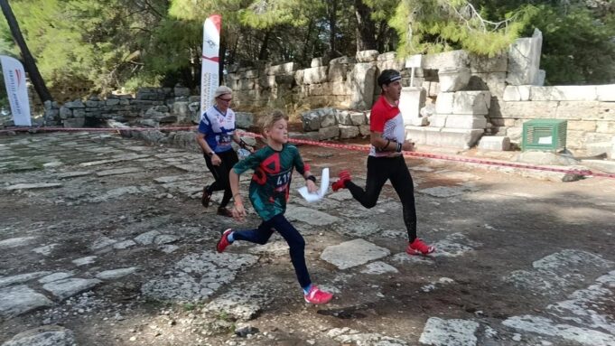 Жители Рыбинска соревновались в спортивном ориентировании в Турции