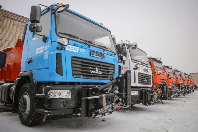 В Рыбинске появилось 17 новых машин для уборки снега