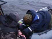 Двоих рыбаков спасли на Рыбинском водохранилище