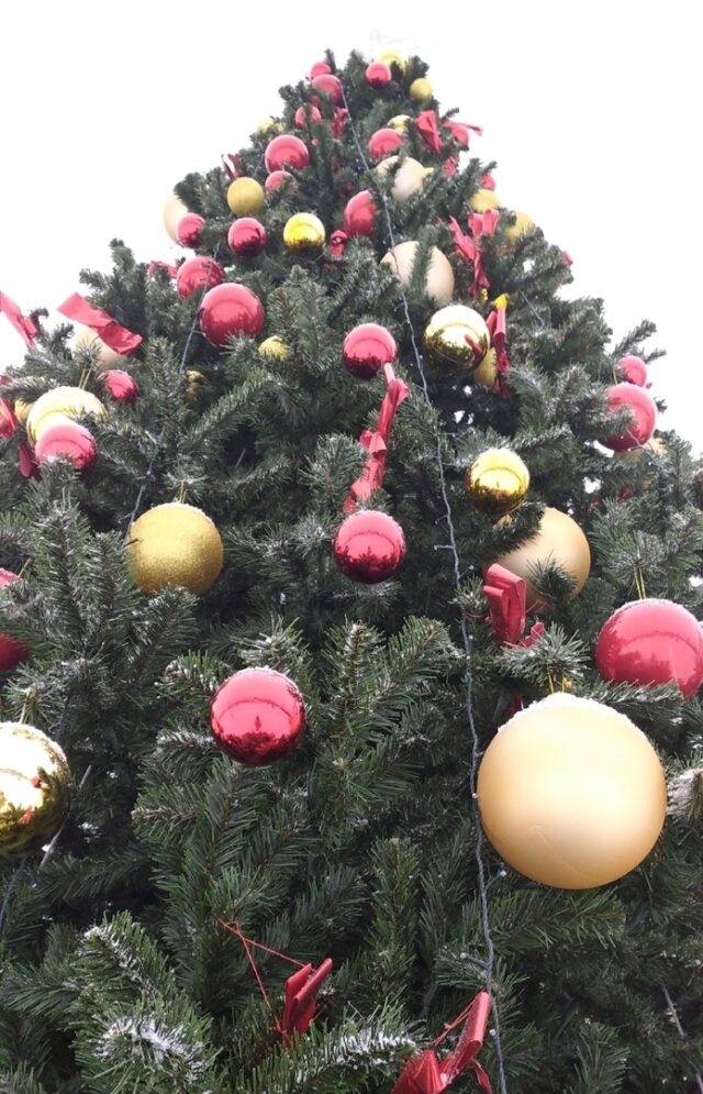 Площадь Дерунова украсят символами праздника, которые смастерят Рыбинцы