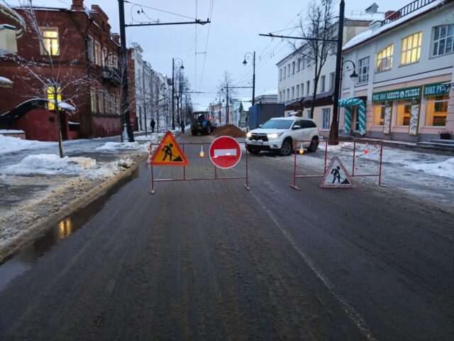Из-за работ «Северного водоканала» изменено движение общественного транспорта
