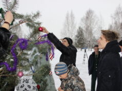 «Елочка, живи!»