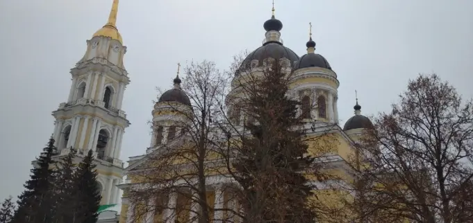 На Спасо-Преображенском соборе Рыбинска скорректируют освещение шпиля