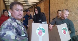 Из Ярославской области в Акимовский район доставили новогодние детские подарки