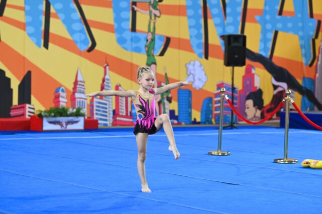 Рыбинские акробаты стали призерами всероссийских соревнований