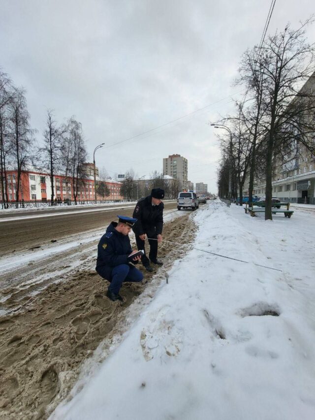 Рыбинская прокуратура зафиксировала нарушения зимней уборки городских дорог