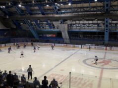 «Полет» начинает новый год с серии игр на домашнем льду