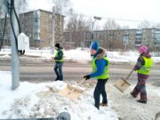 Родители рыбинских школьников взялись за лопаты