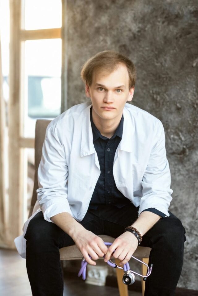 Виктор Кичигин: «Мне нравится помогать людям»