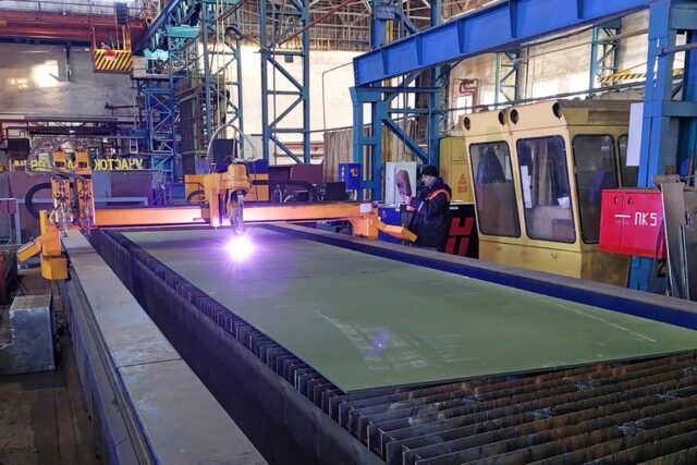 На «Вымпеле» изготовят плавучий док для судостроительного завода «Янтарь»