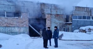 В Рыбинском районе горел цех по производству картона