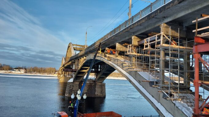 В дни проведения Ростех Деминского марафона движение по мосту будут регулировать в ручном режиме
