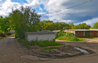 В Рыбинске сгорел гараж и находившийся в нем автомобиль