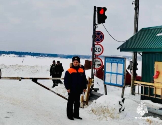 Ледовая переправа Глебово-Сменцево снова открыта