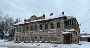 Субботники в доме купца Первова продолжаются