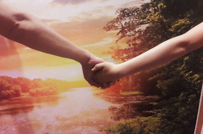 Любовь и тепло для тех, кому этого не хватило