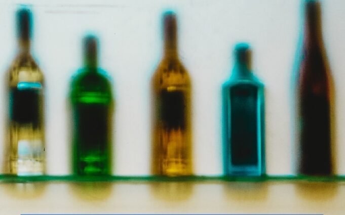 В Ярославской области ужесточили закон о продаже слабоалкогольных напитков в «наливайках»