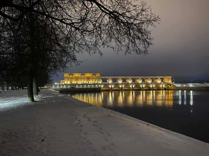 ГЭС готовится к пропуску половодья