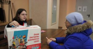 Сертификаты в экопарк, телевизоры, посуду и другие подарки выиграли более 300 жителей Рыбинского района