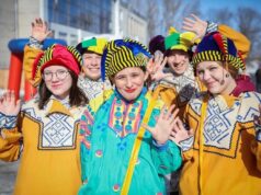 В Рыбинске отмечают масленицу