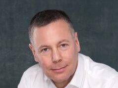 Губернатор Ярославской области поздравил женщин с праздником весны