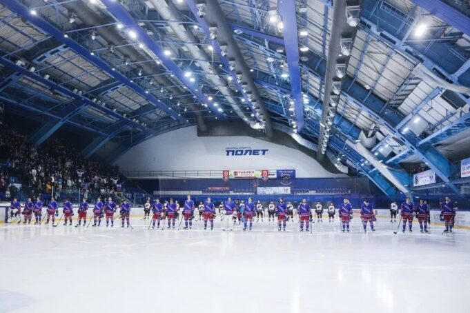 «Полет» одержал две победы над «Хорсом»