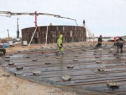 Михаил Евраев проверил ход строительства очистных сооружений канализации в Ростове