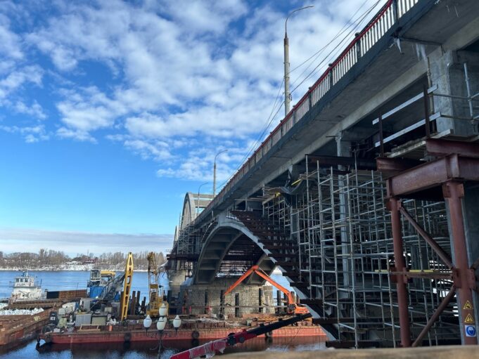 С 1 апреля мост через Волгу закроют на восемь ночных смен