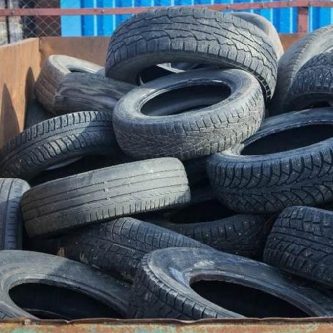 Рыбинцы могут бесплатно сдать старые автопокрышки