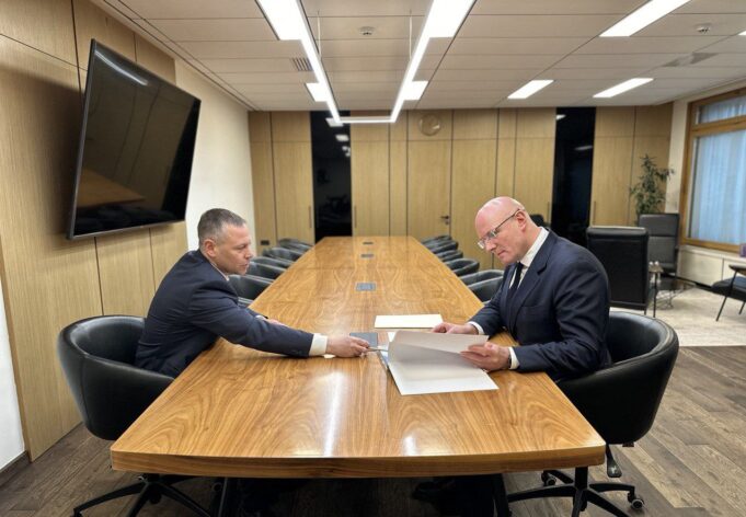 Темы спорта и туризма в Ярославской области обсудили Дмитрий Чернышенко и Михаил Евраев