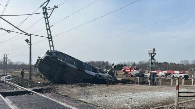 Мастер дорожного линейного участка сядет под домашний арест за столкновение поезда с автобусом под Переславлем