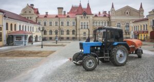 В Рыбинске помыли Красную площадь