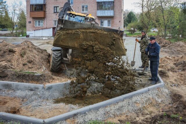 В Рыбинске приступили к ремонту дворов