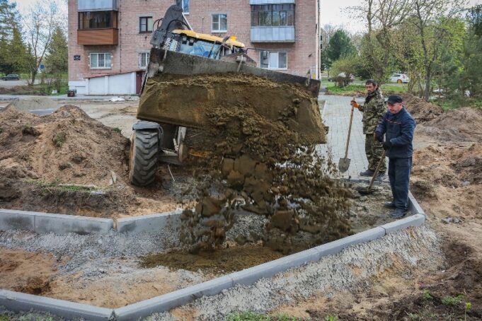 В Рыбинске приступили к ремонту дворов
