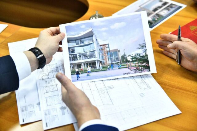 Зампреду правительства РФ представили планы по строительству соцобъектов в Ярославской области