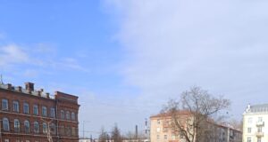 Весенняя уборка городских улиц и тротуаров