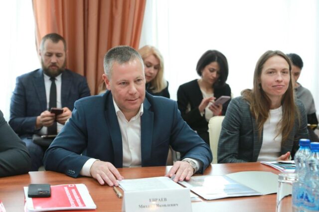 Губернатор встретился с представителями АФК «Система»