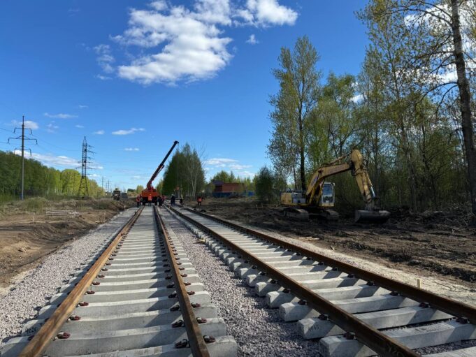 В Ярославле монтируют новые трамвайные пути