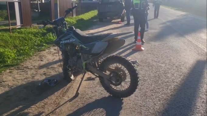 В Глебово двое подростков на мотоцикле попали в ДТП