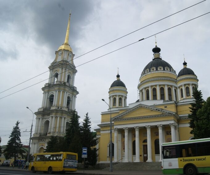 В центре Рыбинска временно ограничат движение