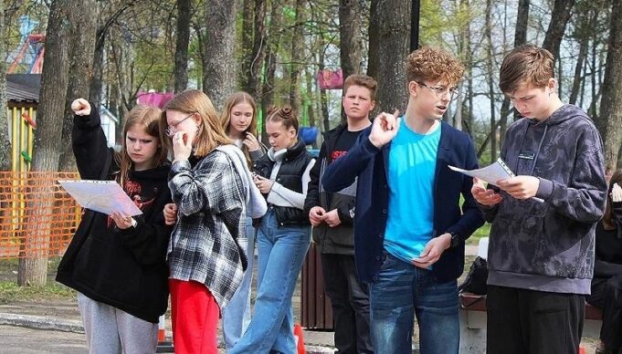 Ученики из школы №44 в Рыбинске победили в областном конкурсе «Листая страницы Победы»