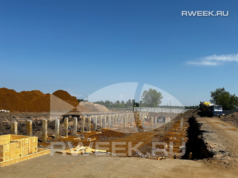 В Рыбинске продолжается строительство ледового корта